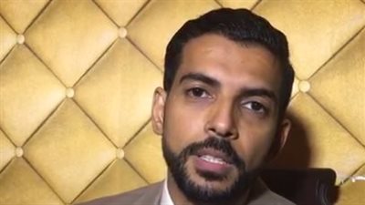 دفاع الفنان محمد غنيم: زوجة موكلي الإعلامية جمعت بينه وبين شخص آخر.. ووُجه لها اتهامًا بالزنا | بث مباشر