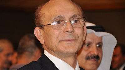 إعلان عن فتيات مراهقات.. محمد صبحي يتقدم ببلاغ ضد منتحل شخصيته على فيس بوك