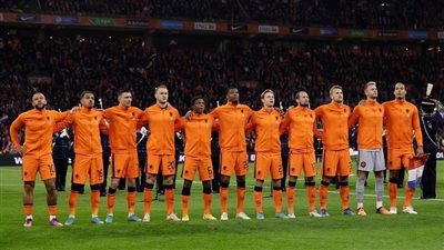 هولندا تفوز على ويلز بثنائية في دوري الأمم الأوروبية