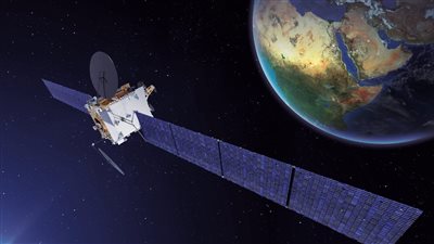 تاليس الفرنسية: إطلاق نايل سات 301 يعزز ريادة مصر بالشرق الأوسط وإفريقيا