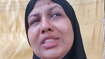 قتله عشان ضيّع مخدرات.. والدة ضحية علقة الموت على يد والده ببورسعيد: اتحرمت من كلمة ماما | بث مباشر 