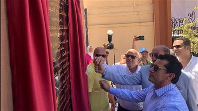وزير الشباب والرياضة يفتتح أعمال تطوير مركز شباب بور فؤاد | صور