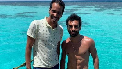 بث مباشر | رغم قرار وقف الصيد بالبحر الأحمر.. محمد صلاح يستمتع بصيد الأسماك في ليلة خسارة المنتخب