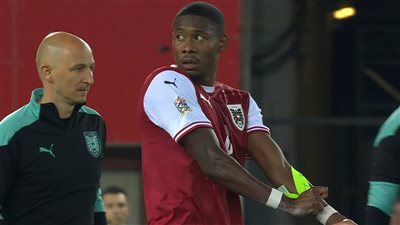 ألابا يخرج مصابًا أمام فرنسا في دوري الأمم الأوروبية