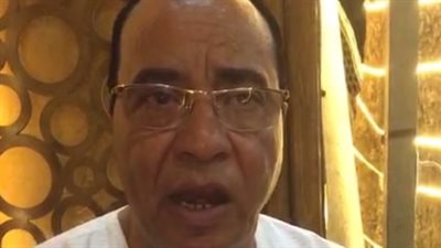 مستريح الأتوبيسات يجمع 100 مليون جنيه.. وأحد ضحاياه: خد فلوسي ونصب على إعلاميين وفنانين | بث مباشر