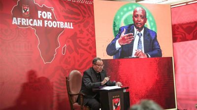الخطيب عن نهائي إفريقيا: جميع أعضاء المجلس رفضوا الانسحاب.. وقرار المشاركة بالإجماع