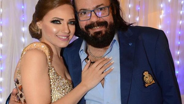 طلعت زكريا رفقة ابنته