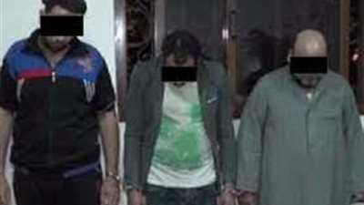 بتهمتي استعراض القوة والقتل العمد.. محاكمة سفاح الجمالية و3 آخرين اليوم