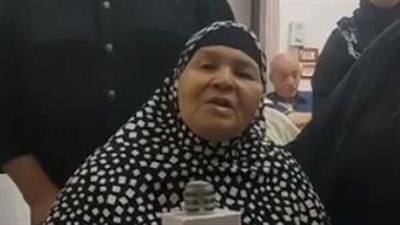 الضرب والتهديد بحقنة هوا.. مستشفى خاص يعاقب المرضى المسنين في الغربية