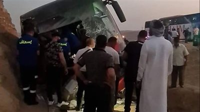 ننشر أسماء مصابي حادث انقلاب أتوبيس بطريق أبو زنيمة في جنوب سيناء