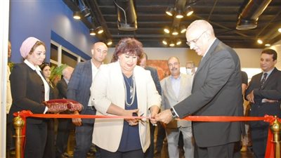 وزيرة الثقافة تفتتح معرض المعماريون الرواد في عشرينيات القرن الماضي | صور