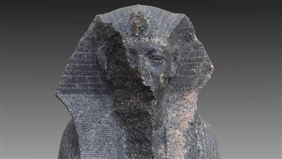 وزارة الآثار: الكشف عن كتل حجرية في المطرية تعود إلى عهد الملك خوفو| صور 