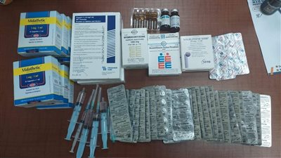 ضبط أدوية جدول داخل منشآت طبية خاصة ببني سويف 