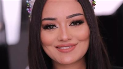 والدة كنزي بعد إهانة راندا البحيري: نشرت اعتذارًا لـ إبنتي ومسحته تاني.. وآسفة إني بحبك