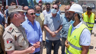 محافظ الإسكندرية: العمل على قدم وساق لإنجاز مشروعات حياة كريمة 