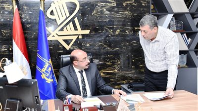 محافظ أسوان يعتمد قواعد تنسيق قبول الطلاب بالمرحلة الثانوية 