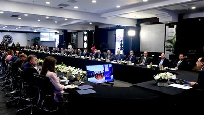 مدبولي: إتاحة منصة حوار لوثيقة ملكية الدولة لتسهيل التواصل بين الخبراء والحكومة 