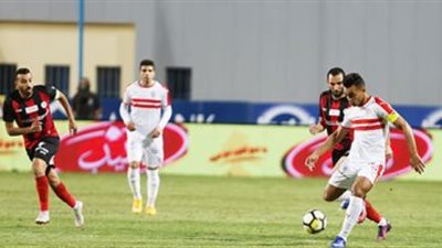 الداخلية ينهي الشوط الأول متقدمًا على الزمالك بهدف في كأس مصر