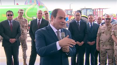 الرئيس السيسي: نستطيع التعامل مع تداعيات الأزمات العالمية بضبط وترشيد الإنفاق بشكل عام 