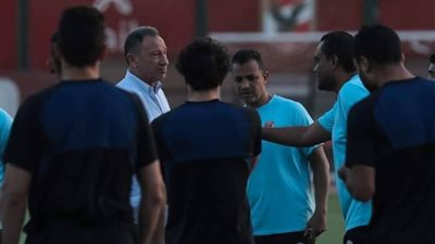 تفاصيل جلسة الخطيب وقمصان بعد تكليفه رسميًا بقيادة فريق الكرة