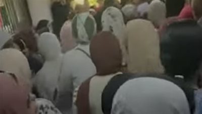 تعليم القاهرة: بعد إعادة تصحيح الأوراق بعض طلاب مدرسة لم ينجح أحد كان لهم درجات وحصلوا عليها