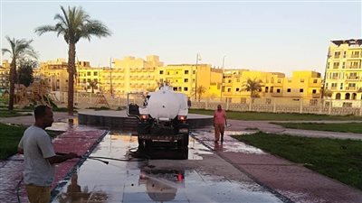 رفع كفاءة ساحة معبد الأقصر وإزالة 40 طن قمامة ومخلفات صلبة