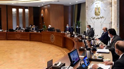 الحكومة تكشف حقيقة وجود نقص في الأدوية بالمستشفيات والصيدليات