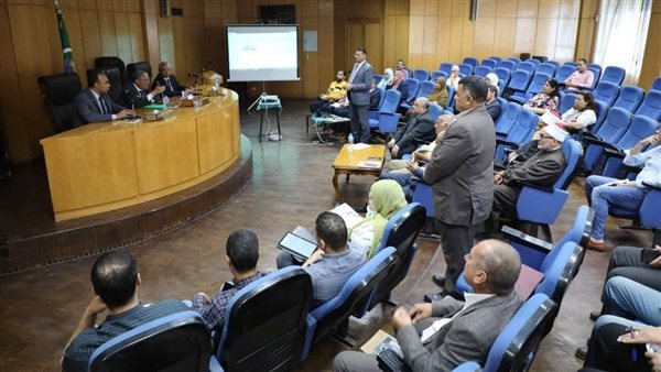 محافظ المنيا 