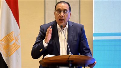 رئيس الوزراء يؤكد أهمية أعمال تطوير وتوسعة طريق إسكندرية مطروح الساحلي 