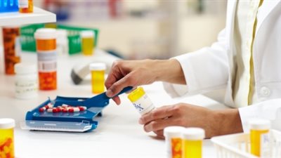 أبرزها المسكنات.. هيئة الدواء تحذر مرضى الضغط المرتفع من أدوية تسبب مشاكل صحية