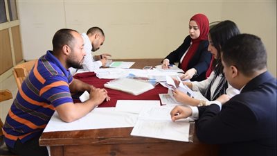 استقبال المتقدمين لمشروع الأمل والنورس ببورسعيد للبدء في إجراءات الحصول على الوحدات السكنية | صور 