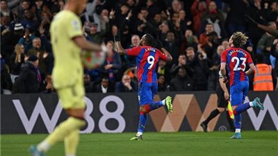 أرسنال ضد كريستال بالاس.. موعد المباراة الافتتاحية للدوري الإنجليزي 