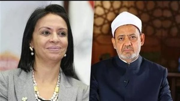  مايا مرسي وأحمد