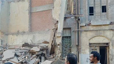 إصابة مواطن وتحطم سيارته في انهيار منزل غير مأهول بالسكان بطنطا 