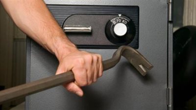 من العاملين بالشركة.. كشف ملابسات سرقة 375 ألف جنيه من داخل خزنة شركة نقل بكرداسة