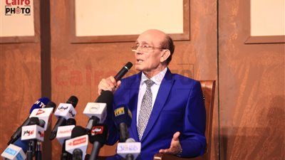 مسلسل رحلة المجنون يعيد محمد صبحي للدراما