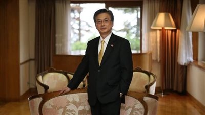 السفير الياباني بالقاهرة: الطلاب المصريون يتمتعون بذكاء كبير ويستطيعون تحقيق نتائج جيدة في البحث العلمي