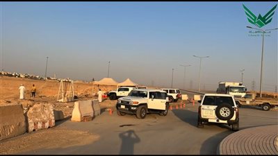 مصري يشيد بالسعوديين لإنقاذهم سيارته بعد سقوطها على عمق 300 مترًا |فيديو