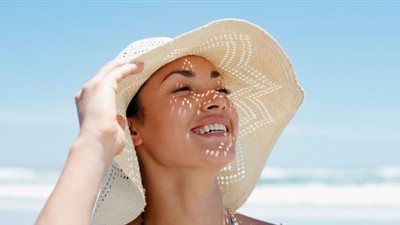 أسرار العناية بالبشرة في الصيف.. تغلبي على الحرارة بهذه النصائح الأساسية