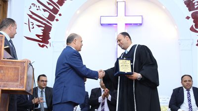 رئيس الإنجيلية يشارك في حفل تنصيب القس إبراهيم ناجح راعيًا لكنيسة ميانة المنيا