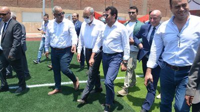 وزير الرياضة ومحافظ القليوبية يفتتحان مركز شباب كفر شبين ضمن حياة كريمة