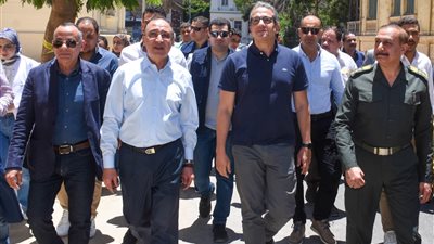 استعدادا لافتتاحه.. وزير الآثار يتفقد أعمال تطوير المتحف اليوناني الروماني بالإسكندرية 