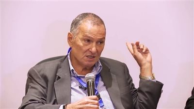 خبير سياحي: حجم الانبعاثات سيصل إلى الصفر بحلول 2050