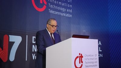 الاتصالات: إطلاق أكثر من 135 خدمة حكومية على منصة مصر الرقمية حتى الآن