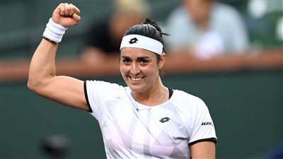 أنس جابر تواجه فوندروسوفا اليوم بنهائي بطولة ويمبلدون للتنس