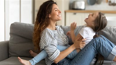 إذا كنت تملك فتاة صغيرة.. إليك هذه النصائح الصحية أثناء تربية البنات