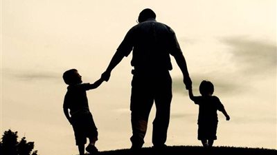 في يومه العالمي.. جوجل يحتفل بعيد الأب 