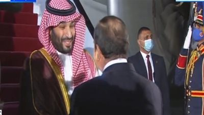 الرئيس السيسي يستقبل ولي العهد السعودي الأمير محمد بن سلمان| فيديو