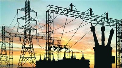 وزير الطاقة السعودي يبحث مع نظيره المصري الربط الكهربائي بين البلدين