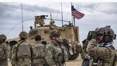 اعتقال أحد الطيارين الأمريكيين على صلة بهجوم في سوريا أدى لإصابة 4 من زملائه 